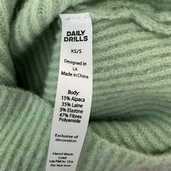 Daily Drills Mint - light green like new XS/SM - Picture 8 of 8